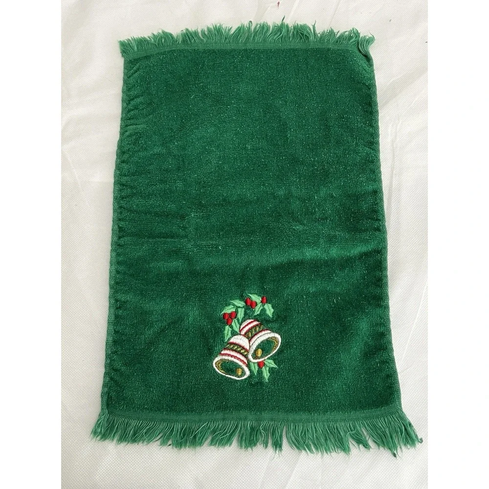 Vtg Christmas Embroidered Fingertip Holiday Decorative Hand Towels Lot Of 12
